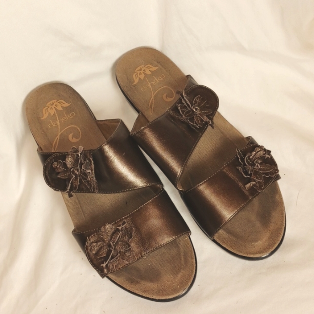 PRICE DROP - Dansko Bronze Hook and Loop Strap Sandals